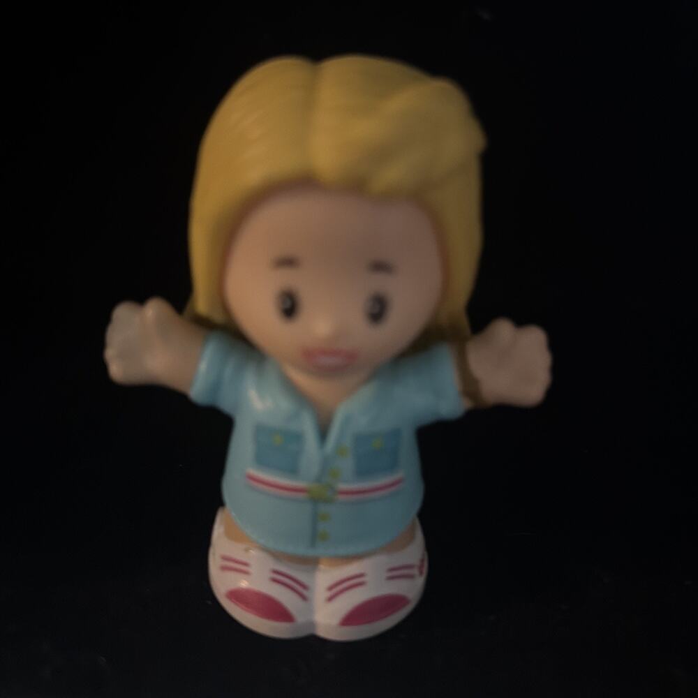 Fisher Price Little People Figure Barbie Girl Dreamhouse Blonde Hair (AZ